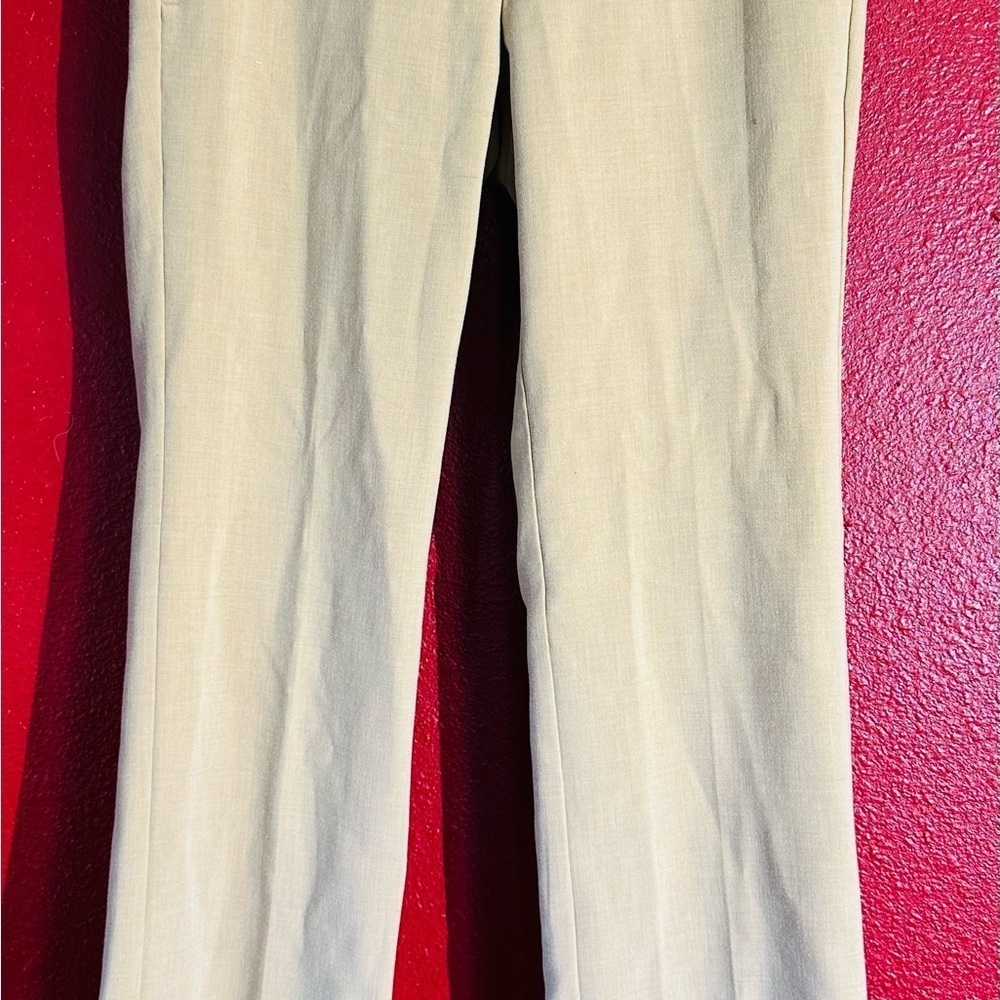 Ann Taylor Factory Signature Tan Ladies Pants, Size 0